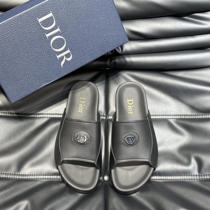 ch**an D*or slippers